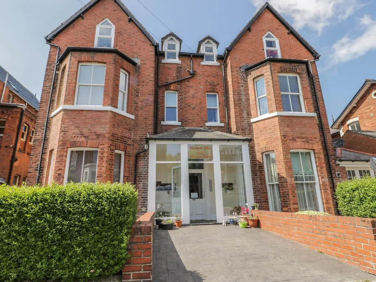 Carisbrooke Apartment Scarborough